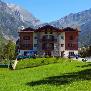 casa-corti-ostello-ristorante.it-lombardy.com/